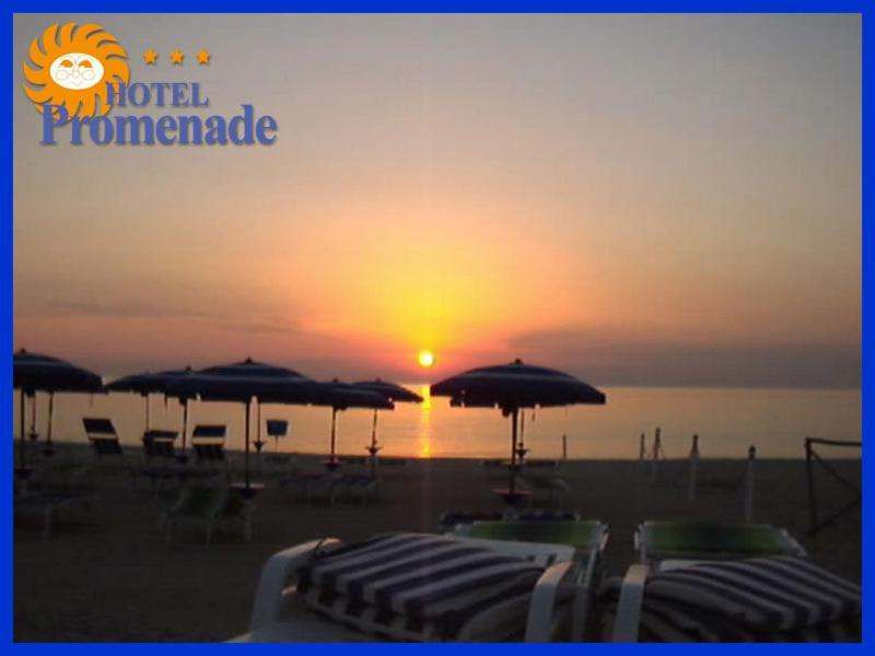 Hotel Promenade Porto SantʼElpidio Esterno foto
