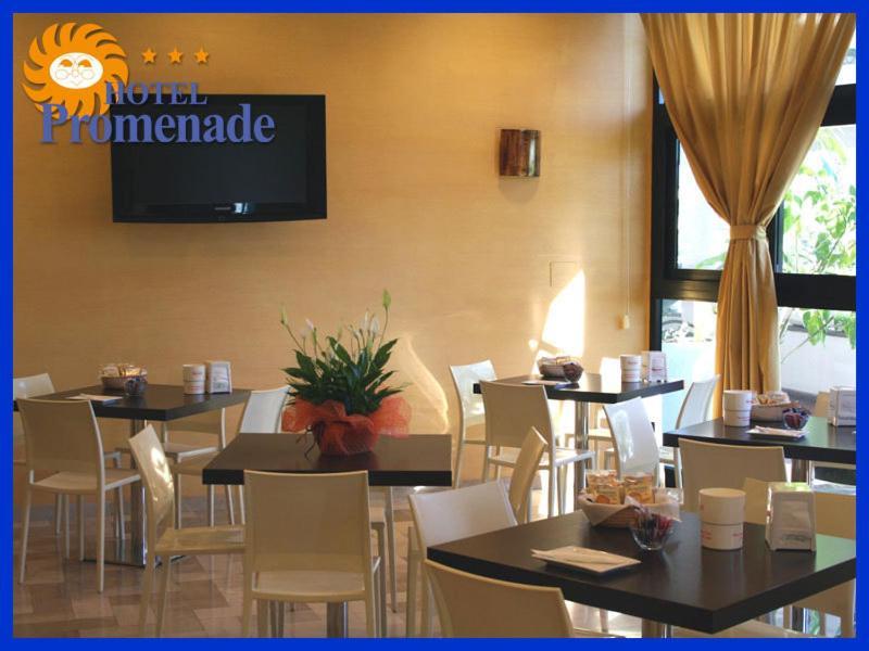 Hotel Promenade Porto SantʼElpidio Esterno foto