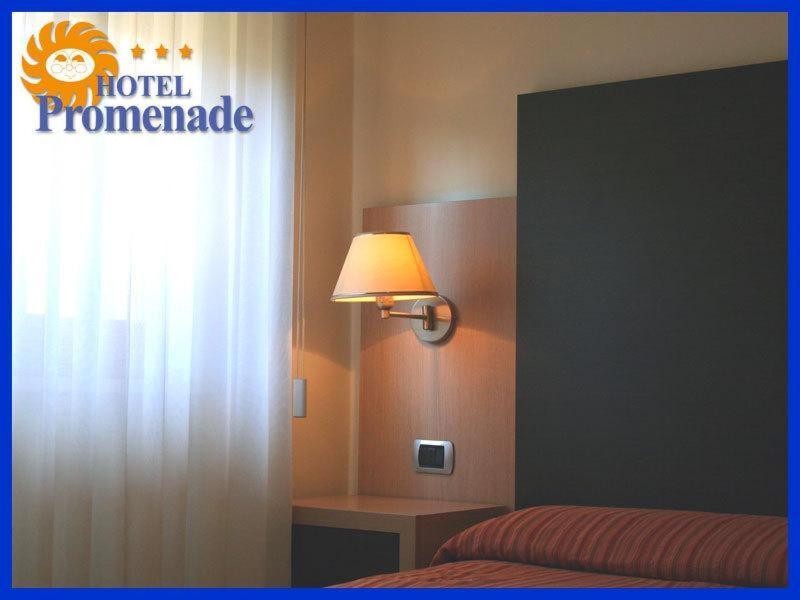 Hotel Promenade Porto SantʼElpidio Esterno foto